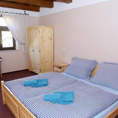 U Slunecne Brany Františkovy Lázně Exterior foto
